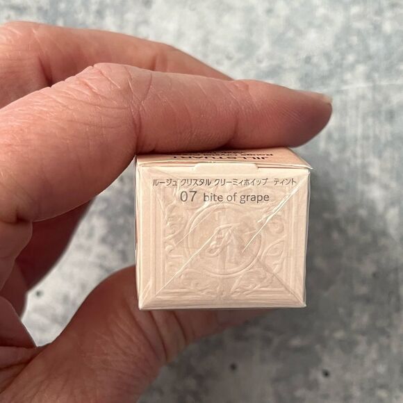 Jill Stuart Rouge Crystal Creamy Whip Tint Bite of Grape - Picture 3 of 4